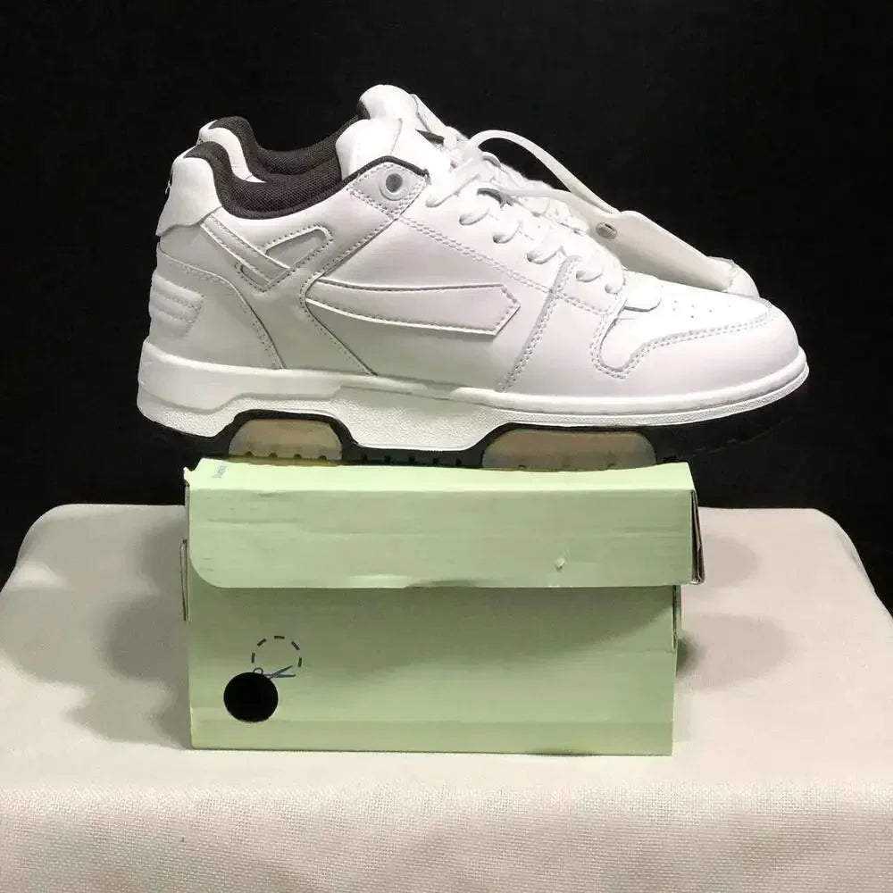 Slim Arrow Sports Designer Sneaker non-slip soles Leather Zip